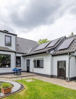 ***Altbau-Charme trifft zeitgemäßen Komfort - Einfamilienhaus mit Gartenidylle in Bremen Vegesack - Bremen