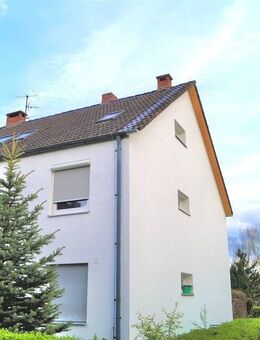 Dreifamilienhaus mit vielen Nutzungsmöglichkeiten in schöner, ruhiger Lage v. N-Thon - Nürnberg
