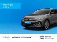 VW Touran, 1.5 TSI Highline 150PS STA, Jahr 2019 - Nidderau