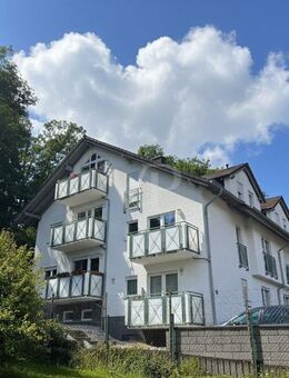 Kapitalanlage oder neues Zuhause - 3-ZKB Split-Level-Wohnung mit Balkon und PKW-Stellplatz - Idar-Oberstein