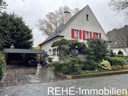 Sie suchen ein Haus mit Stil und Ambiente? Bitteschön: Freistehendes 1-Familienhaus mit Wintergarten auf großem Grundstück in 47198 Duisburg - Duisburg