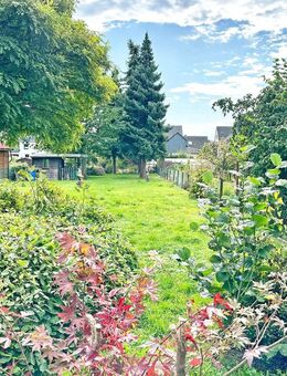 Großes Grundstück & Wohnpotenzial erwecken in Weitmar - Bochum