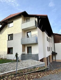 Traumhaft schöne 2-Zi.-Whg. mit tollem Ausblick! Inklusive sonnigem Balkon, Garage + Keller - Pforzheim