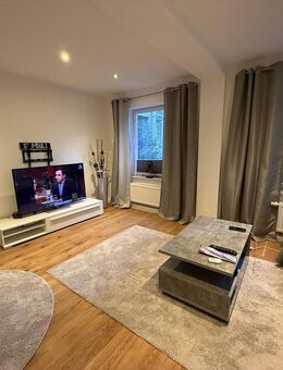 5,0% Rendite | Stilvolle, zentrale und ruhige Erdgeschosswohnung in Hoheluft-West | Provisionsfrei - Hamburg