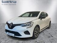 Renault Clio, 1.0 TCe 90 Equilibre Pack Road, Jahr 2024 - Kiel