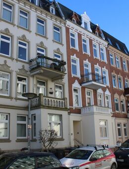 Wunderschöne sanierte Altbauwohnung mit Balkon in St.Lorenz Nord ! - Lübeck