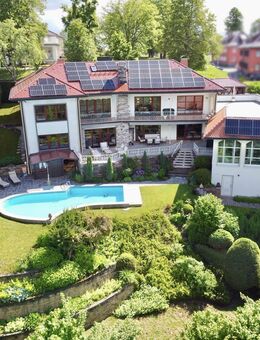 Exklusive Villa im mediterranen Stil mit traumhaftem Grundstück und luxuriöser Ausstattung - Donaueschingen