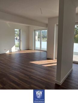 Moderne Familienwohnung mit Balkon in grüner Lage im Erstbezug! Ankleide, Lift! - Döbeln
