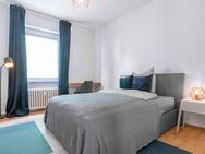 Helles, modernes Zimmer in einem Co-Living-Apartment in Frankfurt - Frankfurt (Main)