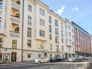 Große Maisonette ETW mit Ausbau-/Umbaupotential * (DG+SB) * Renovierungsbedarf * ca. 113 m² Wfl DG * ca 50 m² Nfl. Sp... - Köln
