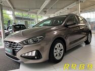 Hyundai i30, cw Select T, Jahr 2023 - Paderborn