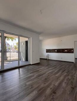 ** 3 Zimmer * Zweitbezug * Stellplatz * großer Balkon * Fußbodenheizung * TAUCHA * ab 01.06.2025 ** - Taucha