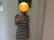 Kleid Gr.S,wie neu - Unna