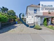 renovierungsbedürftige Doppelhaushälfte mit Terrasse, Garten und Schwimmbad in Essen-Schönebeck - Essen