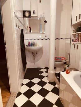 3-Zimmer-Dachgeschoss-Altbauwohnung inkl. großzügigem Spitzboden - kaum Dachschrägen - Darmstadt