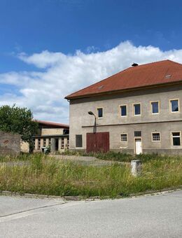 ehem. Gutshaus mit Werkstatt - Stauchitz