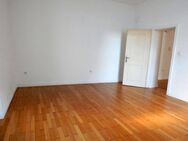 !!!RESERVIERT!!! 2 ZKB, zentral gelegen mit PKW-Stellplatz in Losheim am See direkt !! !!!RESERVIERT!!! - Losheim (See)