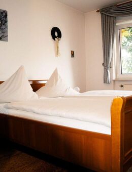 Top-Investment: Café, Apartments & TG-Stellplatz - Teil- oder Gesamtkauf möglich! - Bad Rothenfelde