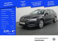 Skoda Superb, Combi Ambition iV, Jahr 2022 - Leverkusen