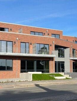 Penthouse-Wohnung in der Bremervörder Straße - Stade (Hansestadt)