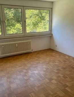 Ruhig gelegene 2-Zimmer-Wohnung in München-Bogenhausen - München