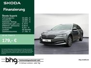 Skoda Superb, 2.0 TSI Combi Style, Jahr 2023 - Albstadt