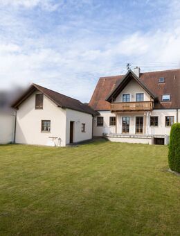 ** RESERVIERT ** Schönes, gepflegtes Einfamilienhaus mit Garten und Garage. - Donauwörth