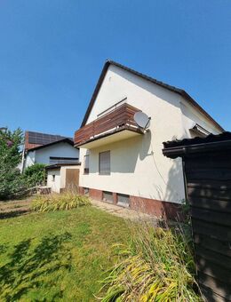 Reserviert ! Einfamilienhaus bzw Mehrgenerationenhaus im Süden von Straubing - Straubing