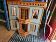 Sehr schönes Puppenhaus vom Schreiner kostenfrei gegen Abholung in 83119