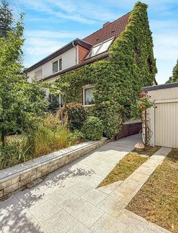 Familientraum mit Garten & Kamin - Doppelhaushälfte in ruhiger Lage sucht neue Bewohner! - Leipzig