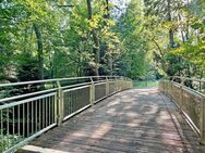 Charmante 2-3-Zimmer-Altbauwohnung mit Kachelofen und tollem Blick, Nahe Pasing Stadtpark - München