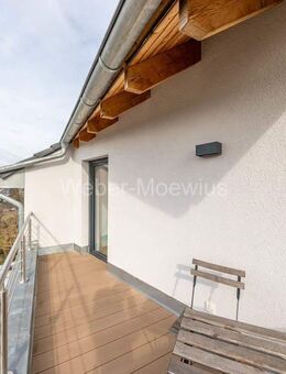 Zweifamilienhaus Baujahr 2023 (KfW 55, PVA mit Speicher, Wallbox, Garage, Carport) - Bedburg