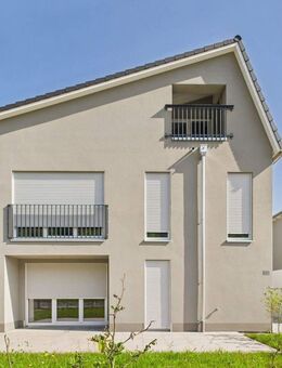 Besonderes Design, hochwertige Aussattung, 6 Zimmer, Ortsrandlage Traunstein - Traunstein