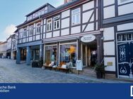 Stilvoll modernisiertes Zweifamilien-Fachwerkhaus mit Gewerbeeinheit im Herzen der Goslarer Altstadt - Goslar
