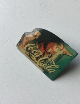 Coca-Cola Sammler Pin Santa am Kühlschrank - Fulda