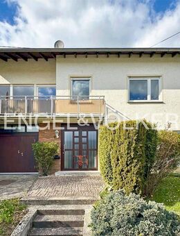 Schönes Einfamilienhaus in ruhiger Lage mit Blick ins Grüne - Koblenz