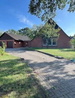 PROVISIONSFREI!! EINFAMILIENHAUS MIT EINLIEGERWOHNUNG MIT 6-8 ZIMMERN IN 21395 TESPE - AVENDORF - Tespe