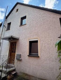 Litzendorf / OT Melkendorf - Modernisiertes Einfamilienhaus aus den 1920 er Jahren - Litzendorf