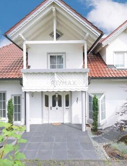 Bezauberndes Einfamilienhaus mit Einliegerwohnung - Viel Platz und ein Gartenparadies - Abtsgmünd