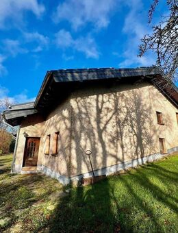 Luxus und Ruhe in Grenznähe – Großzügiges Einfamilienhaus mit 2 Wohneinheiten - Heilbach