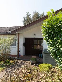 *** Schönes Einfamilienhaus mit tollem Garten in Steinborn *** - Eisenberg (Pfalz)