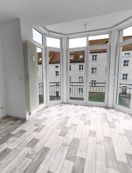 Glücklich auch mit einem-RAUM! - Zeitz