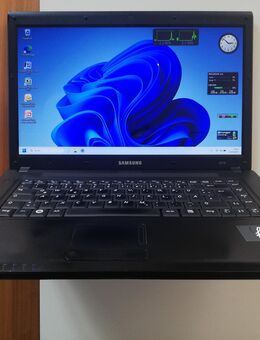 Samsung NP-R519 15,4" SSD 512 GB 4 GB RAM Windows 11 Pro mit Netzteil - Bretten