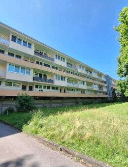 3 Raum Wohnung mit Balkon, gut aufgeteilt und preiswert - Bochum