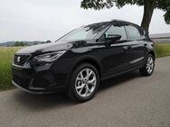 Seat Arona, 1.0 TSI FR Park, Jahr 2022 - Achern