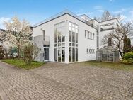 Provisionsfrei - Familienfreundliche Immobilie im Bauhaus-Stil mit gut vermietbarem Büro - Karlsruhe