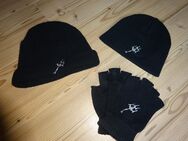 Project Pitchfork Mütze, Beanie, Rollmütze, fingerlose Handschuhe - Altenberg