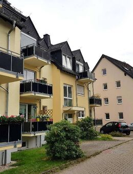 Kapitalanlage oder zum selbst bewohnen! Schicke Wohnung in einem gepflegten Mehrfamilienhaus zu verkaufen - Hartenstein (Sachsen)
