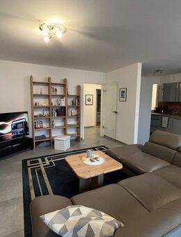 Zentrale 3-ZKB-Wohnung im 1. OG in Osnabrück - modern und hell (Whg. 4) - Osnabrück