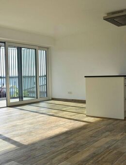 Lichtdurchflutete 3,5-Zimmerwohnung mit modernem Flair in Biberach -Talfeld - Biberach (Riß)